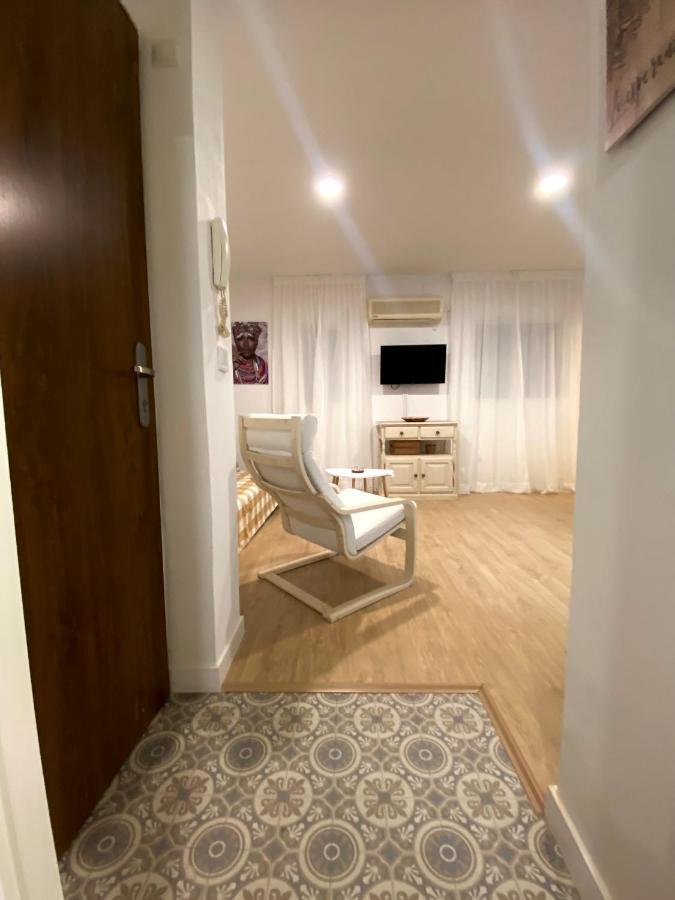 Apartamento Jalon Apartment Sevilla